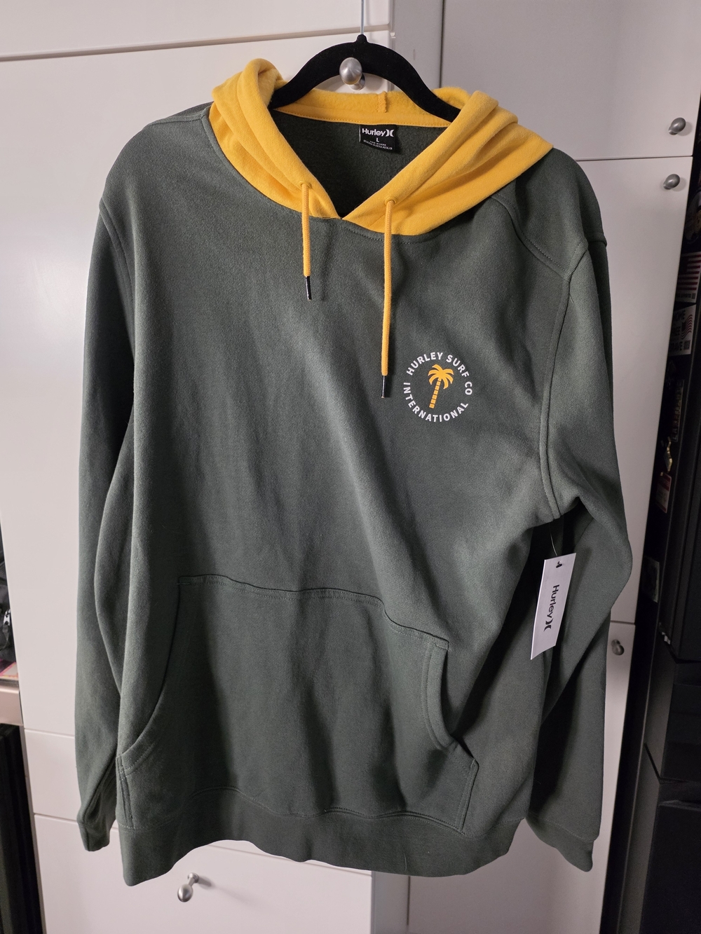 NWT Hurley Men's Icon Palm Colorblock Pullover Hoodie Green/Yellow Size L